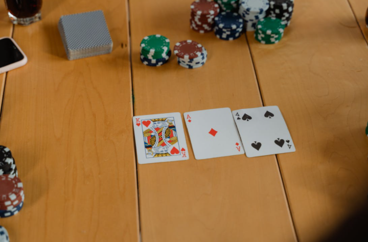 Tips on Hosting a Poker Night